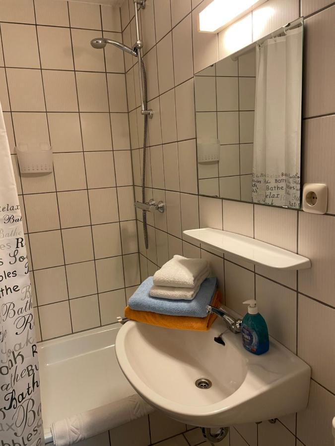 Cafe Gaubenhaus Apartment Bad Fallingbostel Bagian luar foto